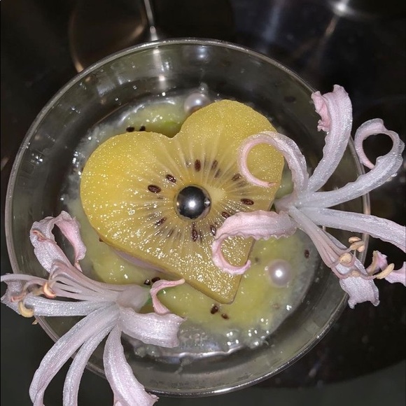 Meet your Posher, Yvana - Picture 1 of 1